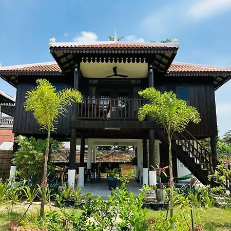 Roya Khmer Homestay