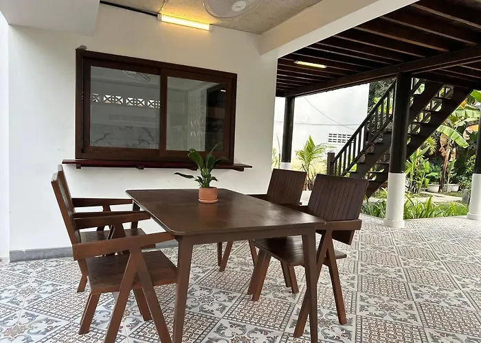 Apartament Roya Khmer *