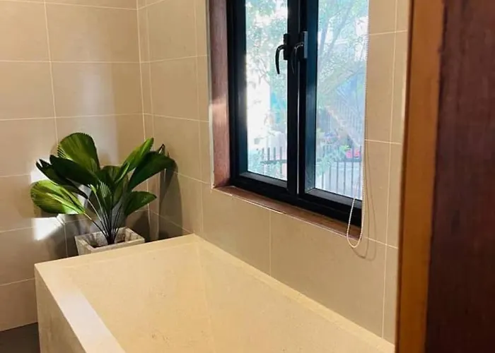 Roya Khmer Apartament